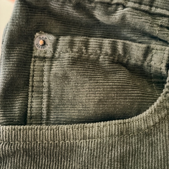 GAP 31x30 Denim Olive Corduroy Slim Straight Pants Boys's Size 18 (31in. Waist) - Picture 5 of 10